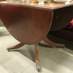 812 1660 DINNER TABLE